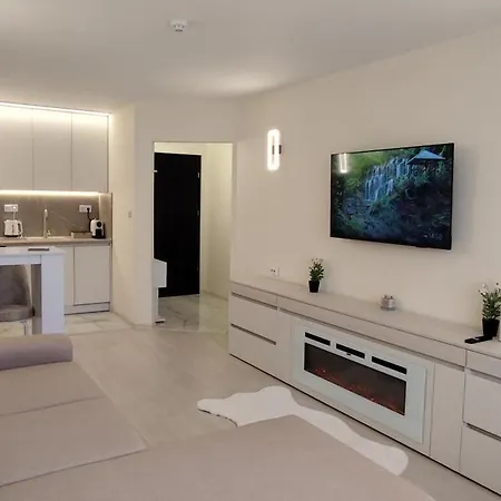 Skyline Sea View - център златни пясъци, първа линия Apartman Aranyhomok