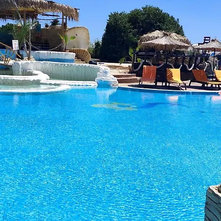 Skyline Sea View - център златни пясъци, първа линия Apartman