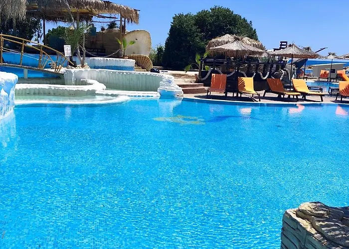 Skyline Sea View - център златни пясъци, първа линия Apartman