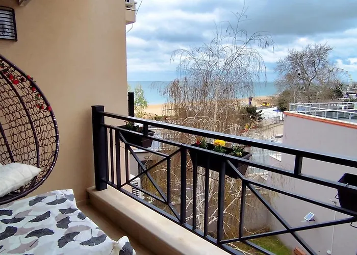 Apartament Skyline Sea View - център златни пясъци, първа линия *