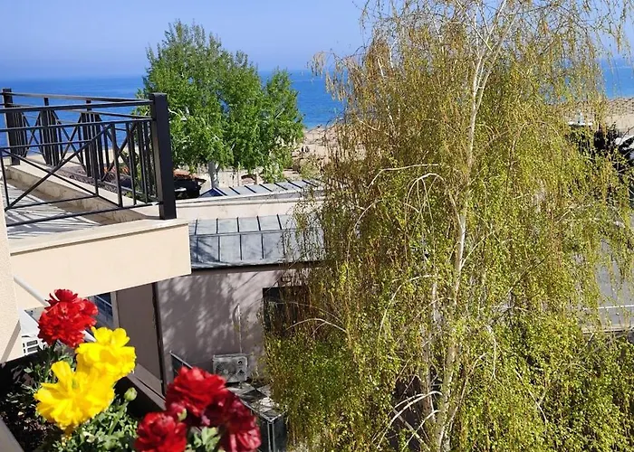 Apartamento Skyline Sea View - център златни пясъци, първа линия Golden Sands